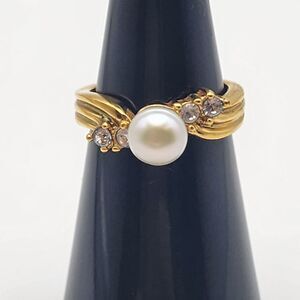 Nevada Silver Mine Gold Tone Genuine Pearl & CZ Ring (5)